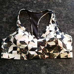 🖤 2 Victoria's Secret Sport Bras 🖤